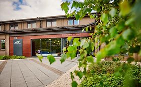 Stirling Court Hotel